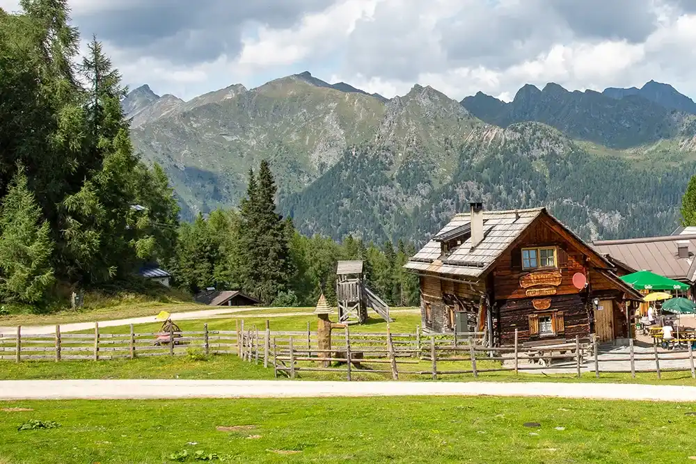 Hintergrund von halterhuette