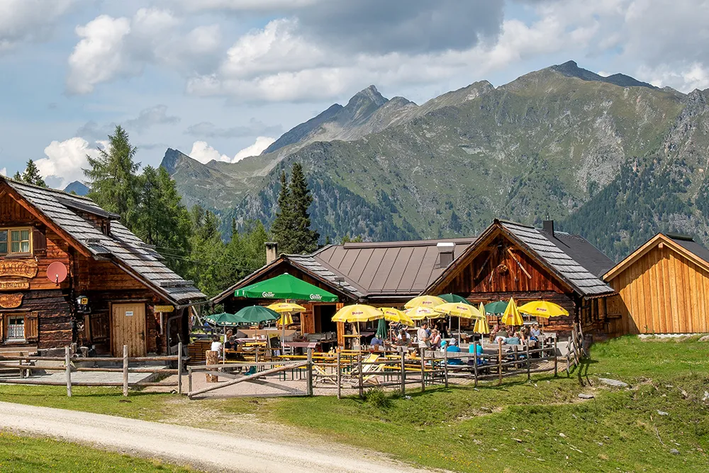 Hintergrund von zirmbar